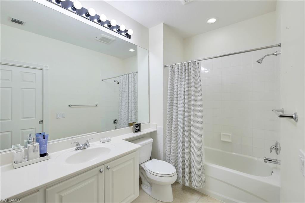 VILLAGE WALK OF BONITA SPRINGS - Residential