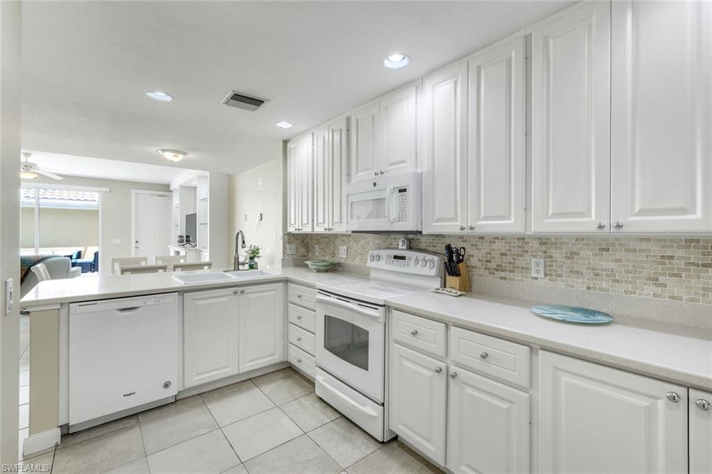 VILLAGE WALK OF BONITA SPRINGS - Residential