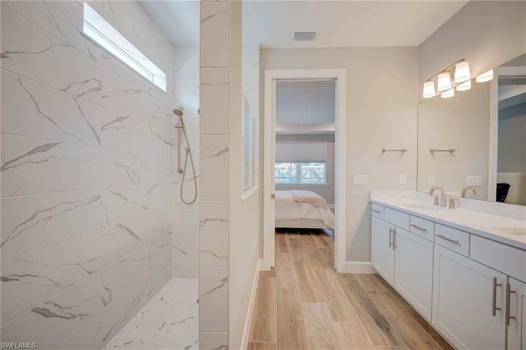 EDGEWATER SHORES - Residential