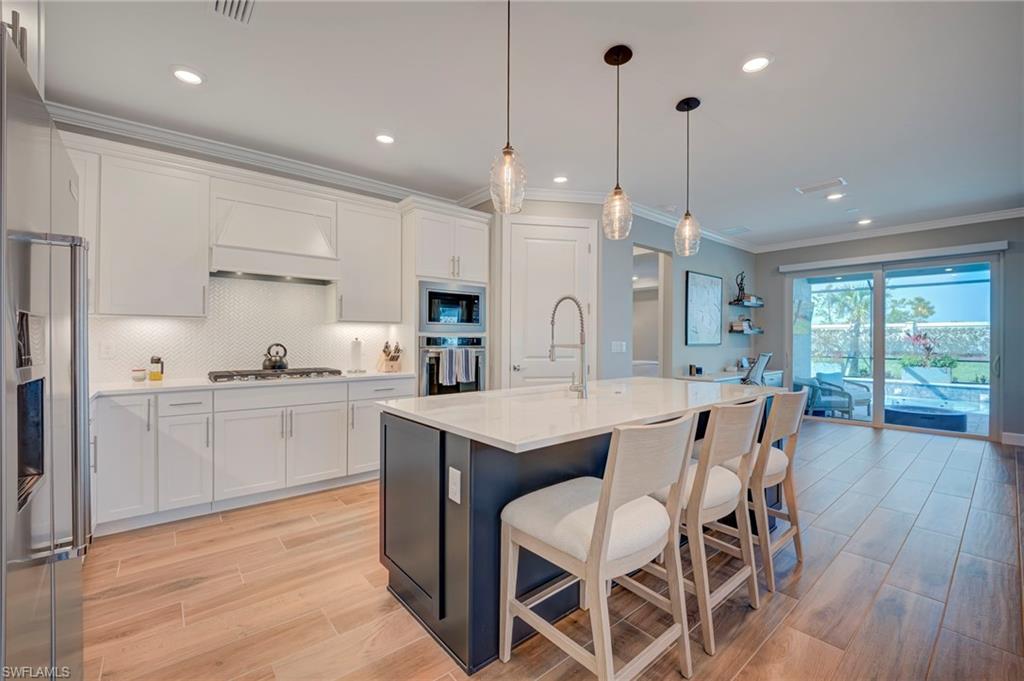 EDGEWATER SHORES - Residential