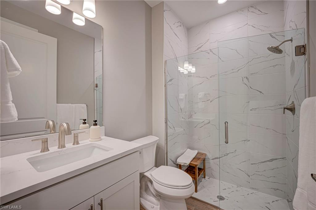 EDGEWATER SHORES - Residential