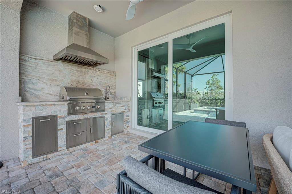 EDGEWATER SHORES - Residential