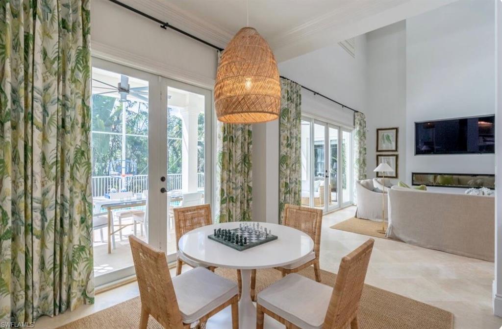 MOORINGS - Residential Lease