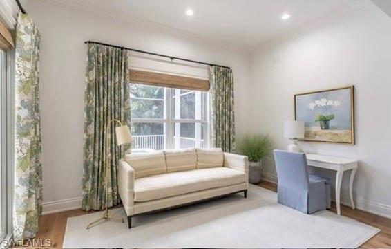 MOORINGS - Residential Lease