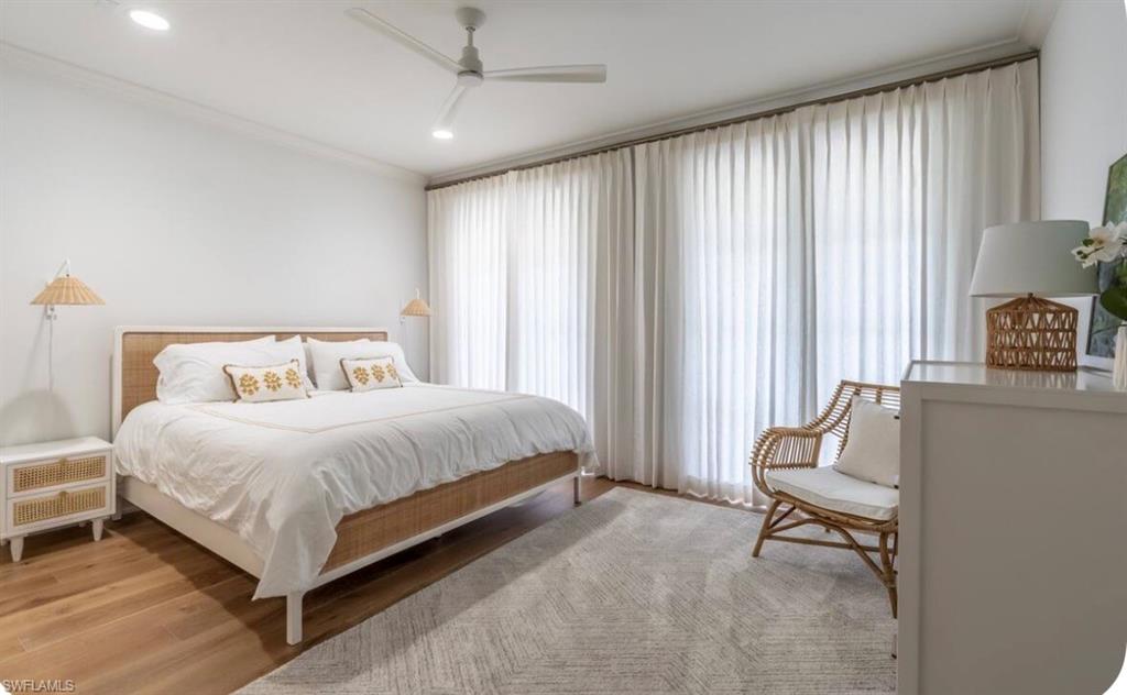 MOORINGS - Residential Lease