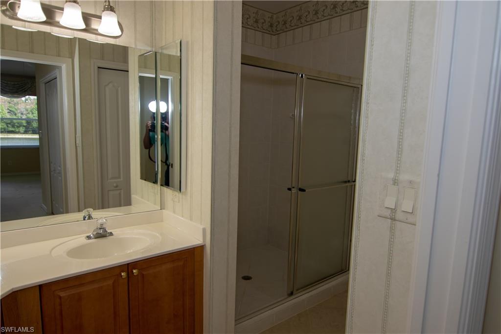 EAGLE RIDGE LAKES - Residential