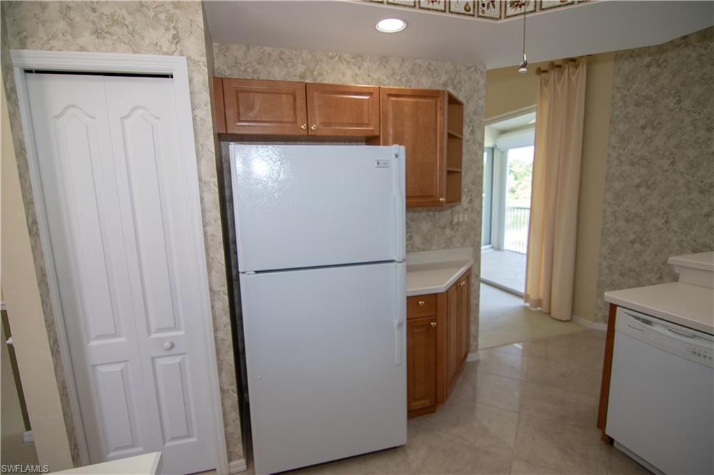 EAGLE RIDGE LAKES - Residential