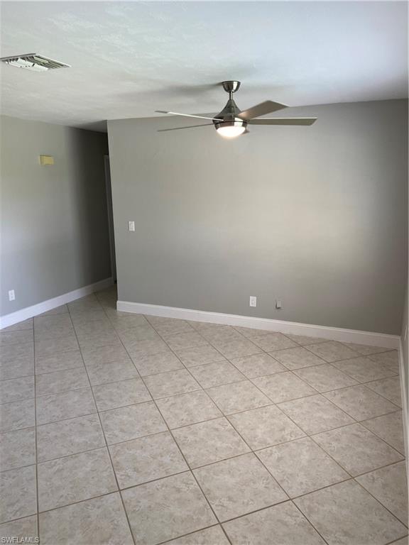 SAN CARLOS PARK - Residential