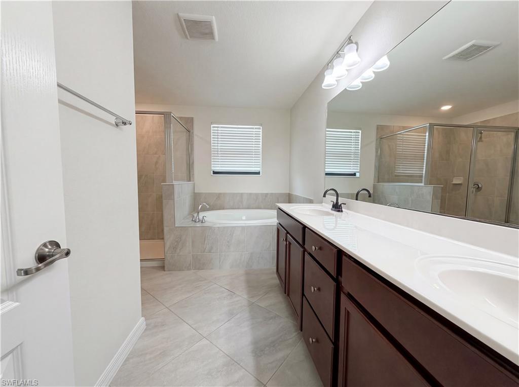 PORTICO - Residential