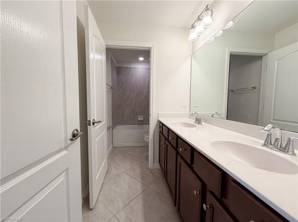 PORTICO - Residential