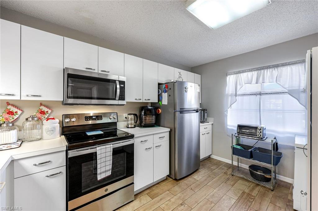 VILLAGES AT EMERALD LAKES - Residential