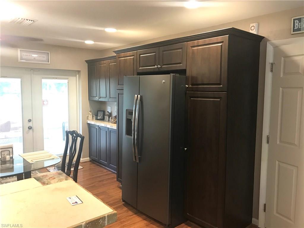 CORAL POINT - Residential