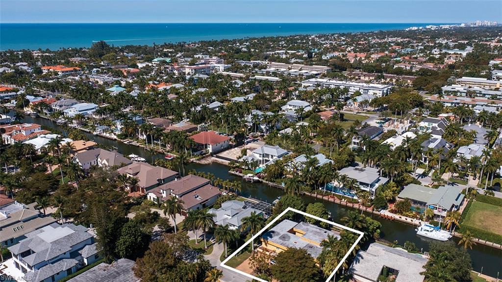 AQUALANE SHORES - Residential