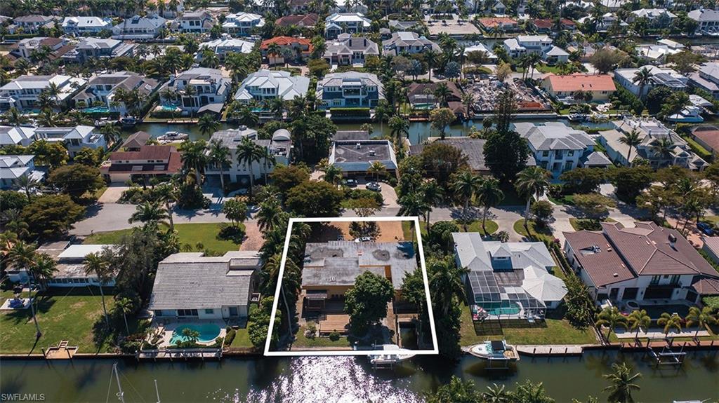 AQUALANE SHORES - Residential