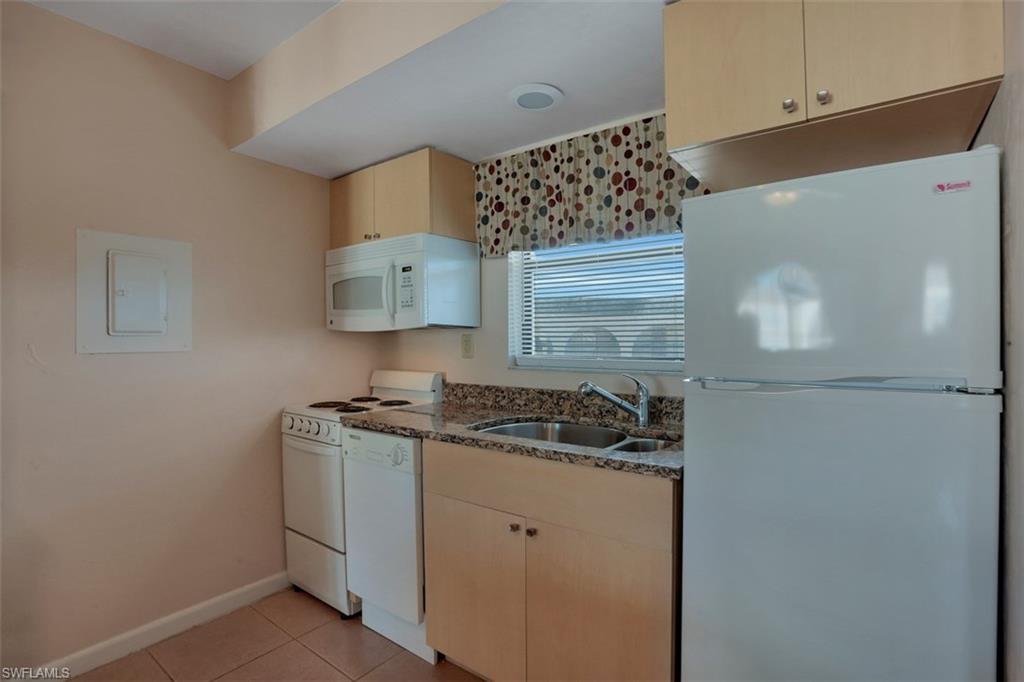 ANGLERS COVE - Residential