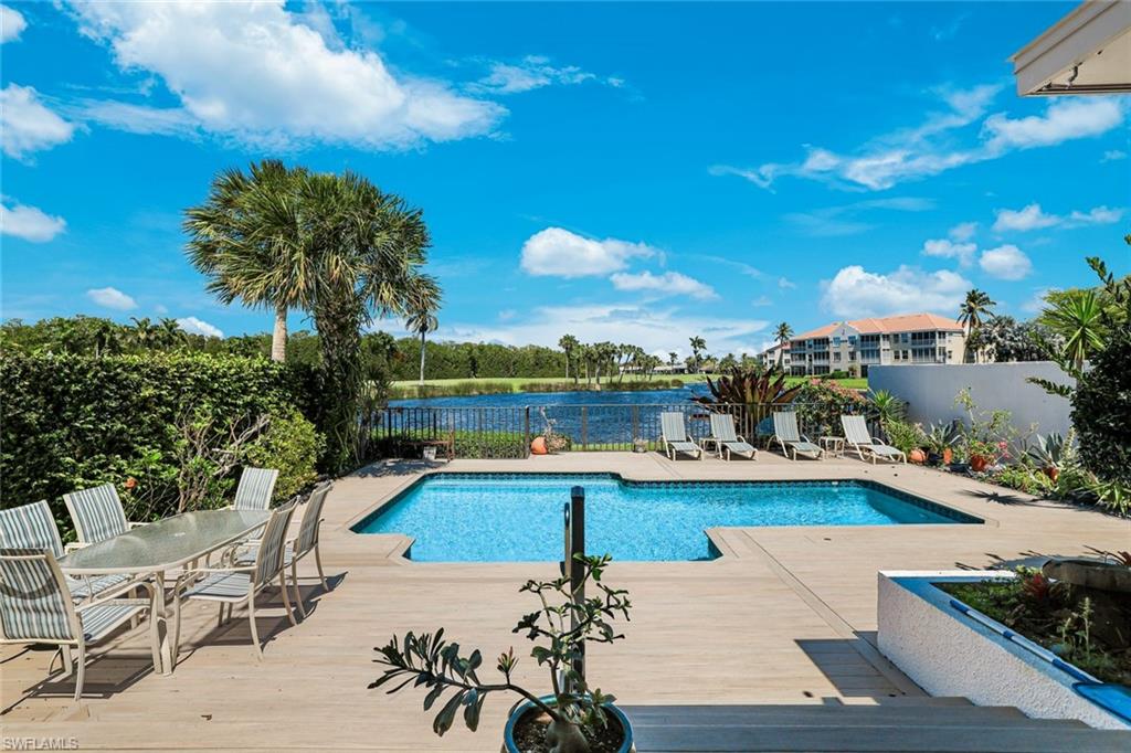 NORTHSTAR VILLAS - Residential