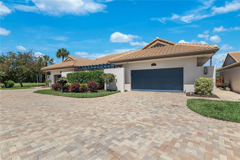 NORTHSTAR VILLAS - Residential