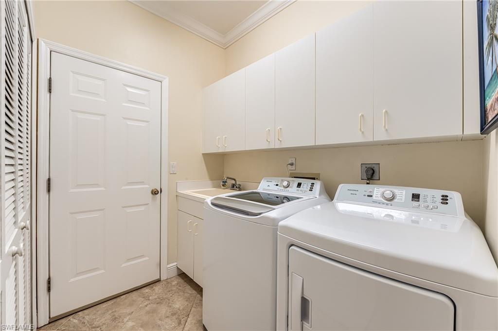 SILVER OAK AT THE VINES - Residential