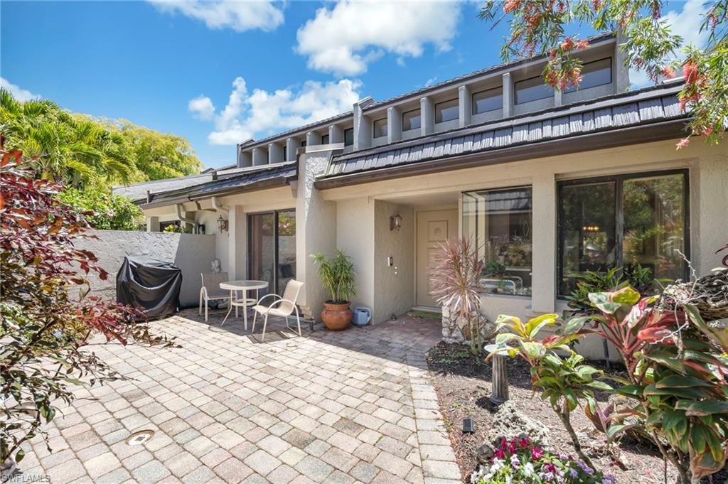 BEARS PAW VILLAS - Residential