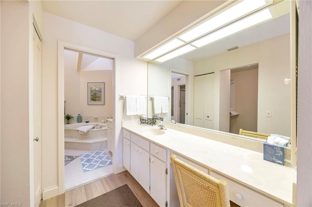 BEARS PAW VILLAS - Residential