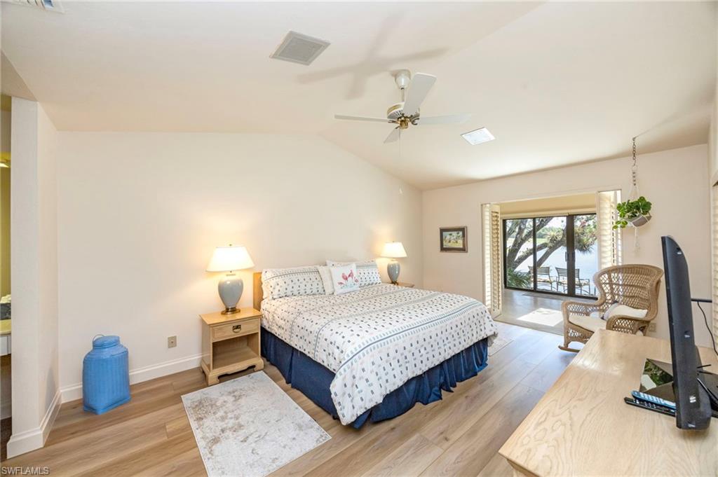 BEARS PAW VILLAS - Residential