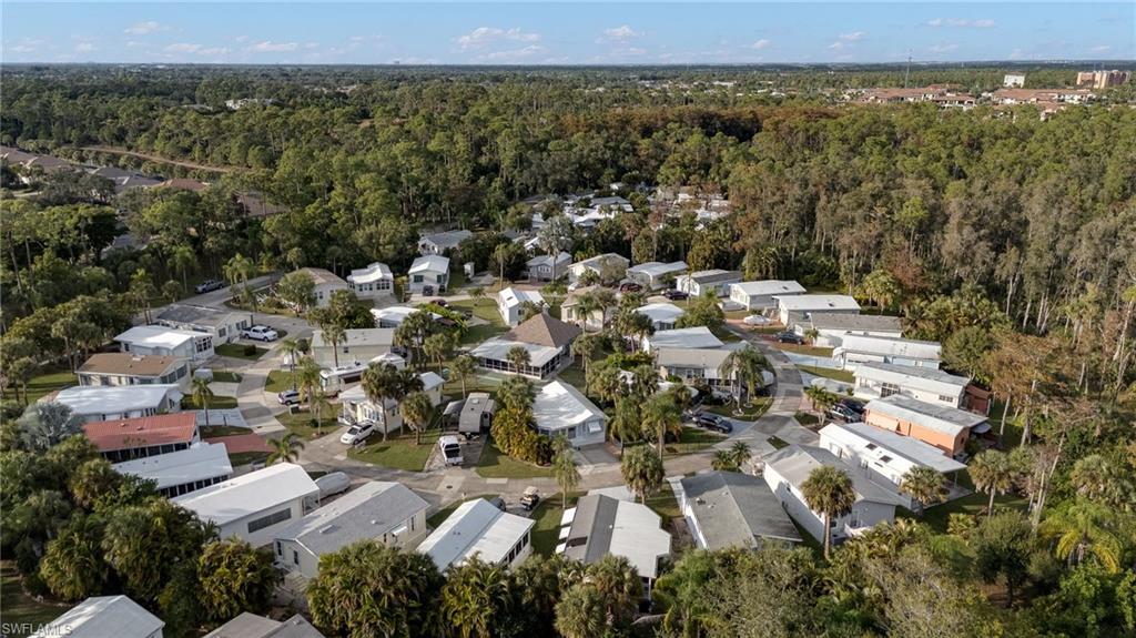 CORKSCREW WOODLANDS - Residential
