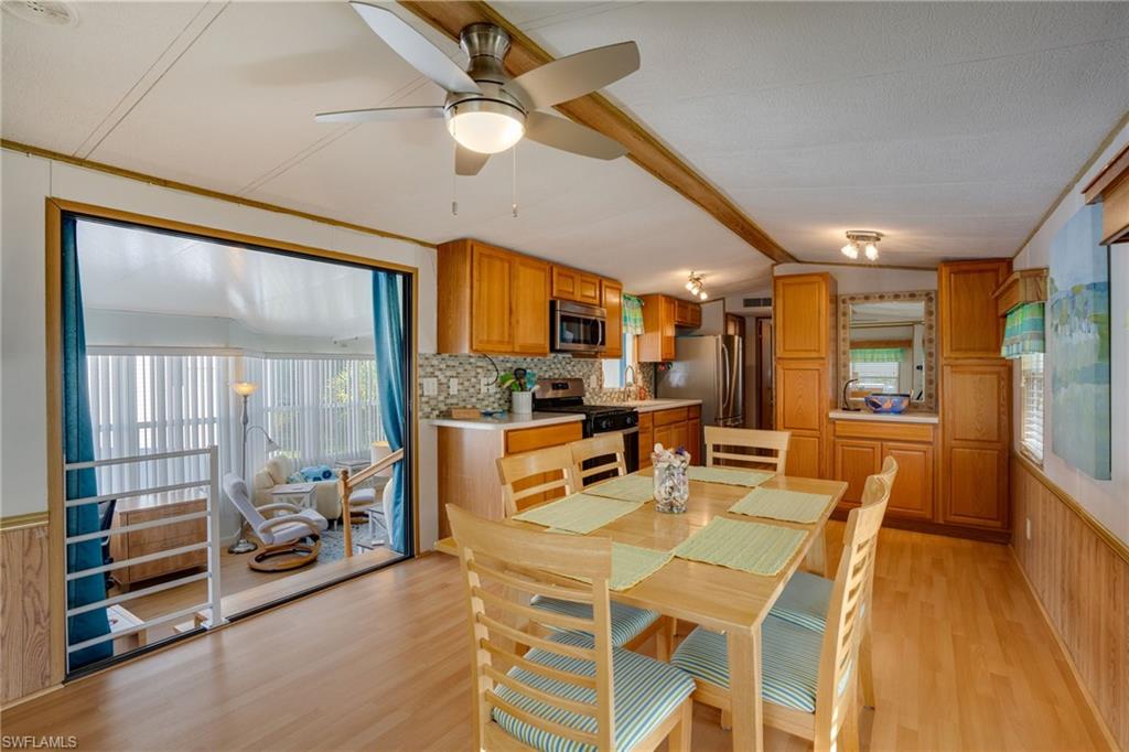 CORKSCREW WOODLANDS - Residential