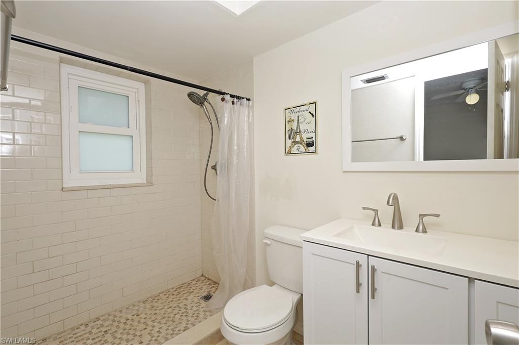 SAN CARLOS PARK - Residential