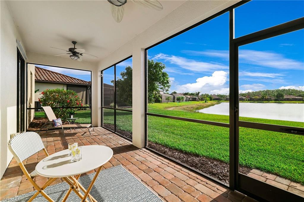 REFLECTION ISLES - Residential