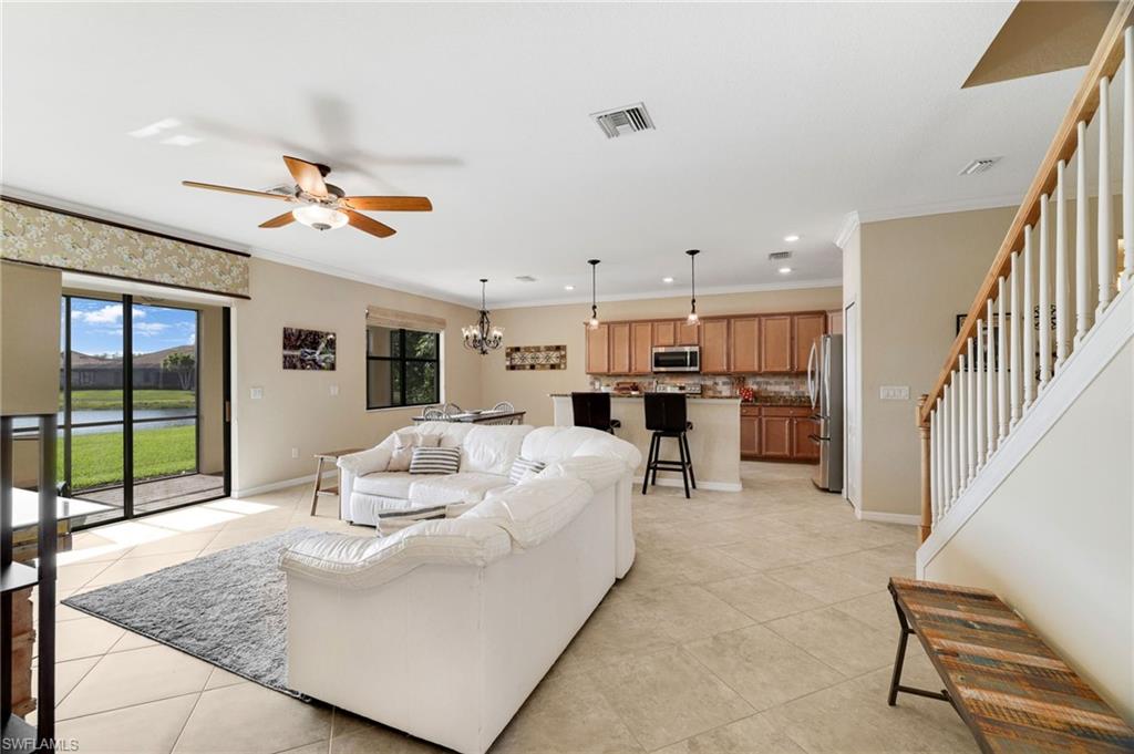 REFLECTION ISLES - Residential