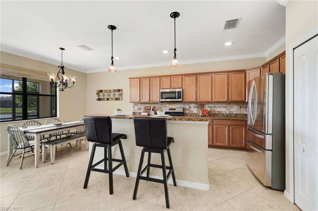 REFLECTION ISLES - Residential