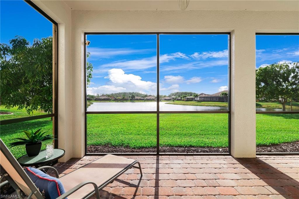 REFLECTION ISLES - Residential