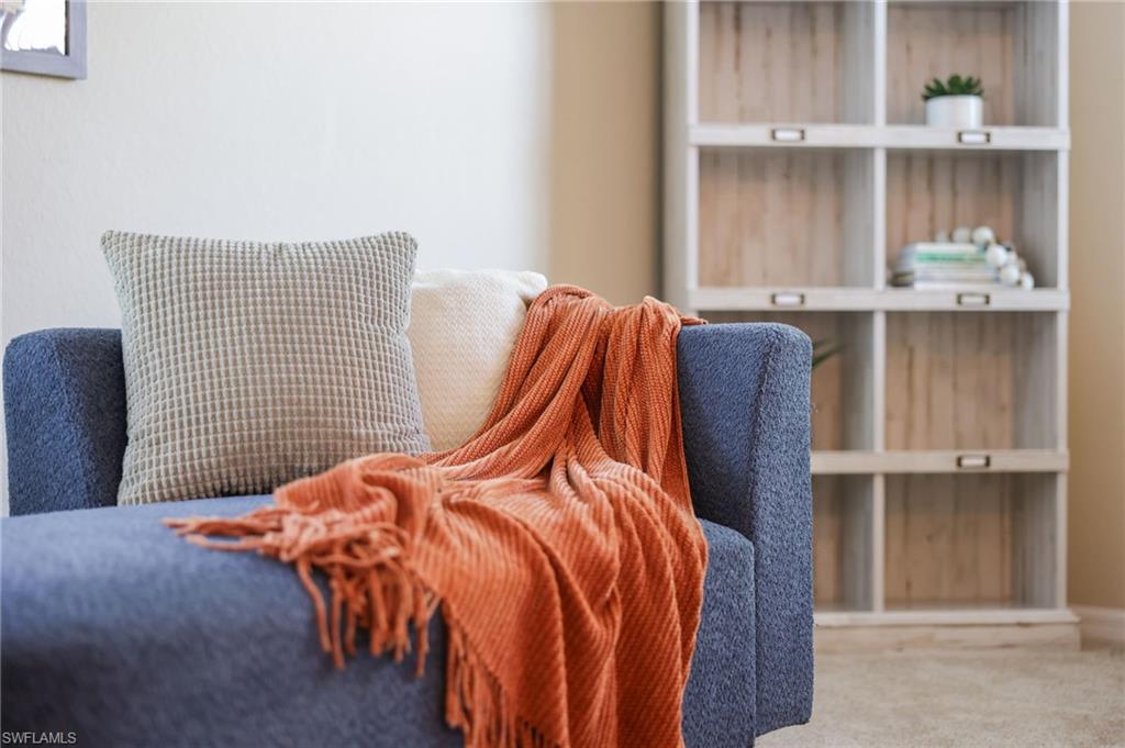 REFLECTION ISLES - Residential