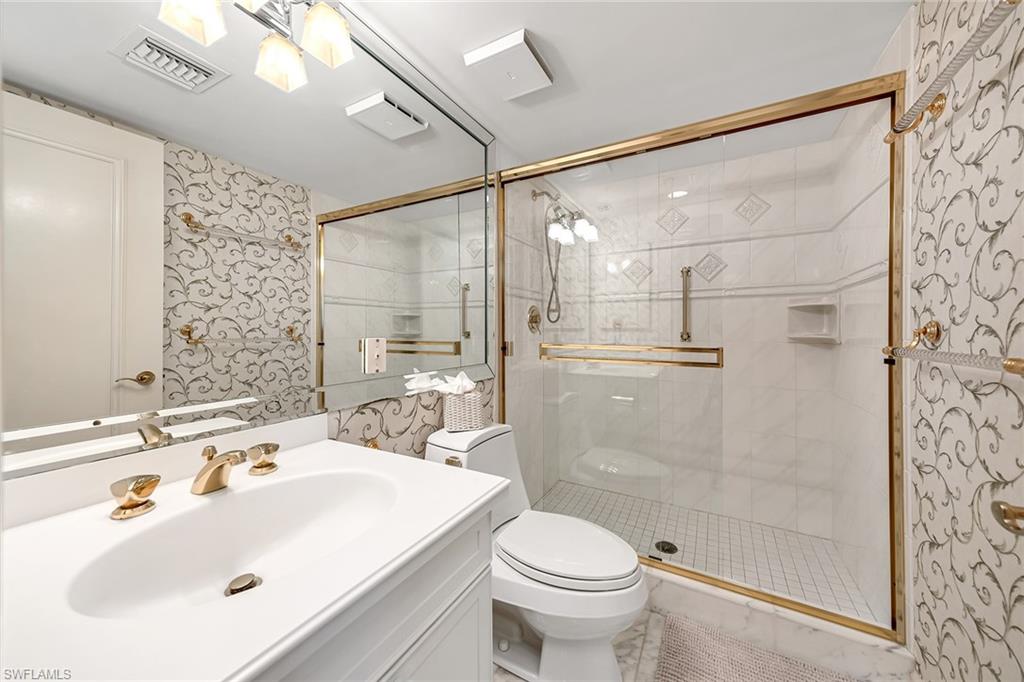 CONTESSA AT BAY COLONY - Residential