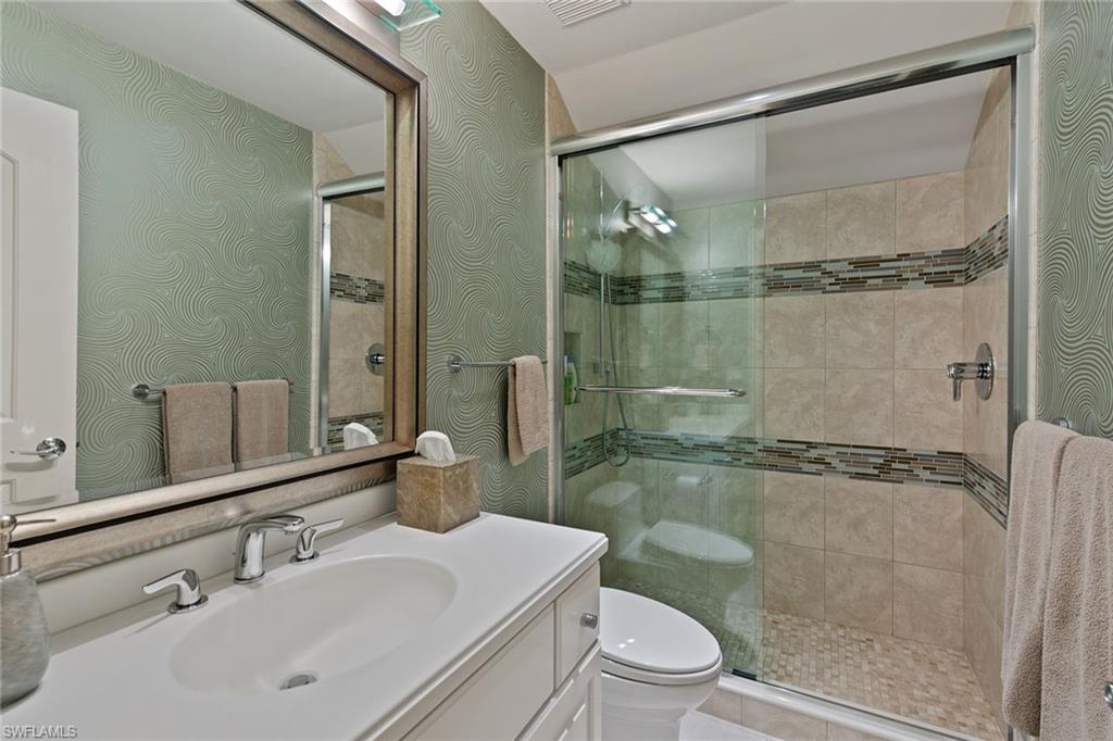 CREEKSIDE - Residential