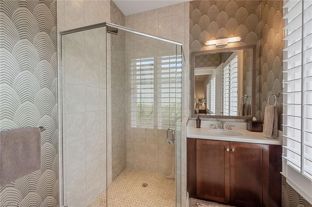 CREEKSIDE - Residential