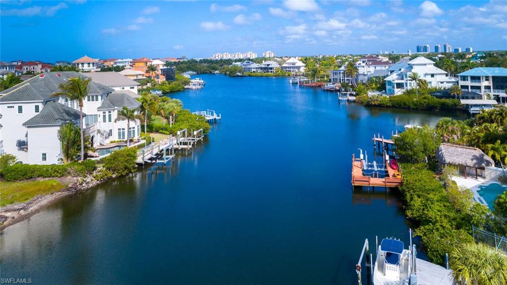 BAYFRONT GARDENS - Land