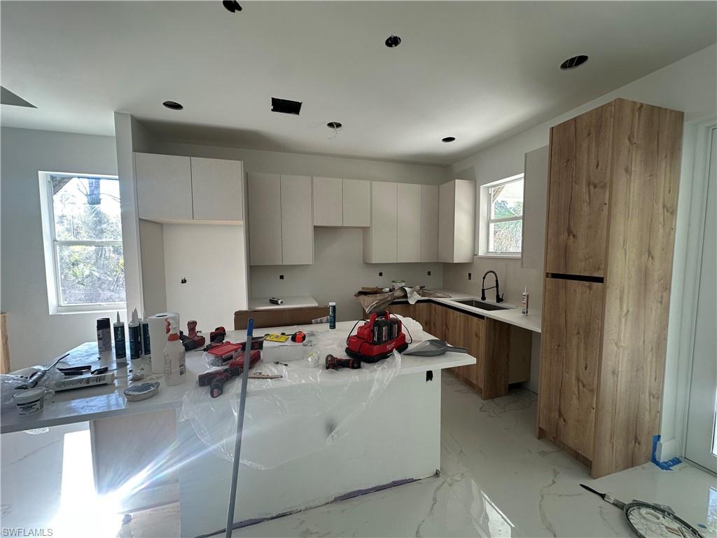 PORT CHARLOTTE - Residential