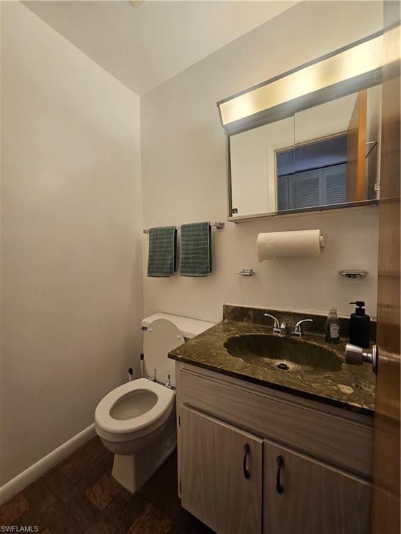 PINEWOOD CONDOMINIUM - Residential Lease