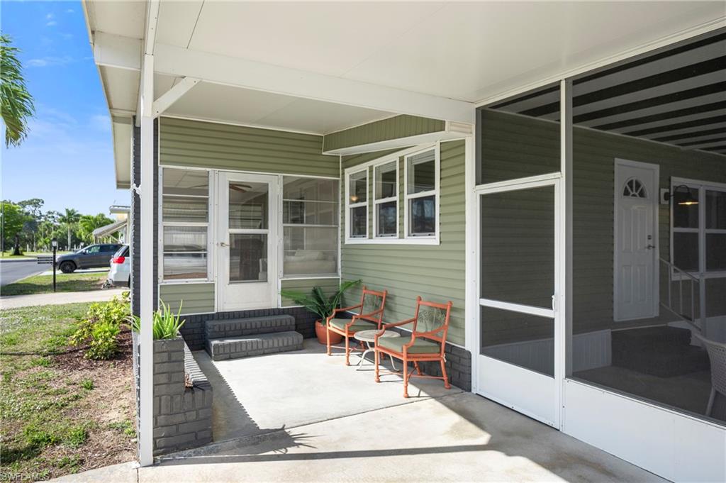 COACHLIGHT MANOR MOBILE HOME - Residential