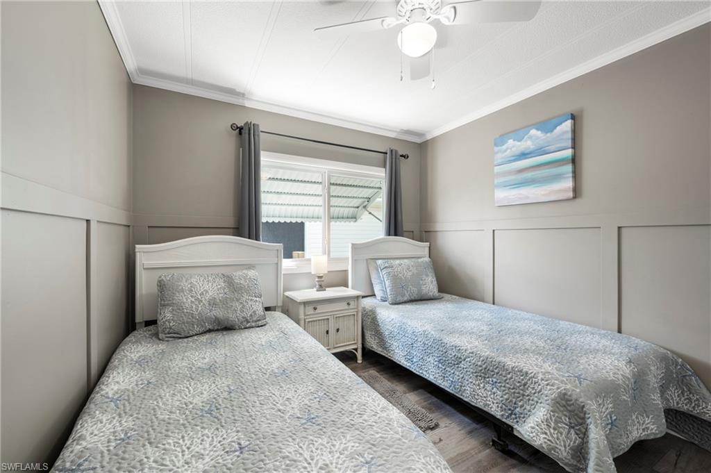 COACHLIGHT MANOR MOBILE HOME - Residential