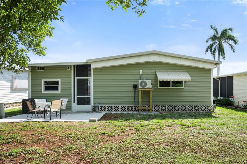 COACHLIGHT MANOR MOBILE HOME - Residential