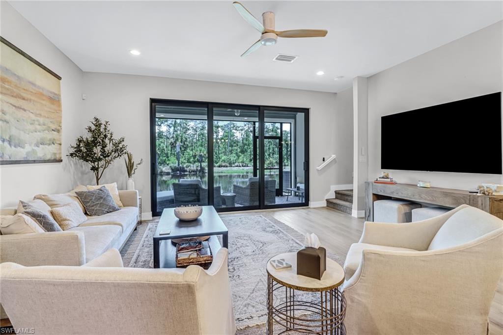 HAMILTON PLACE - Residential