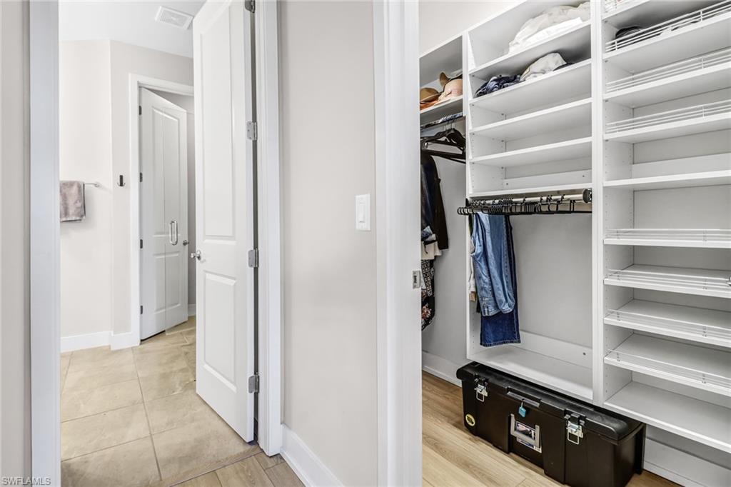 HAMILTON PLACE - Residential