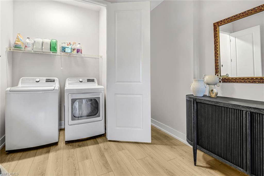 HAMILTON PLACE - Residential