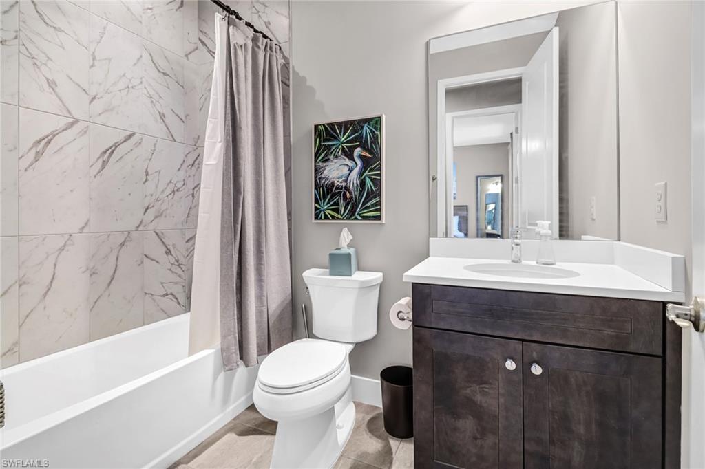 HAMILTON PLACE - Residential