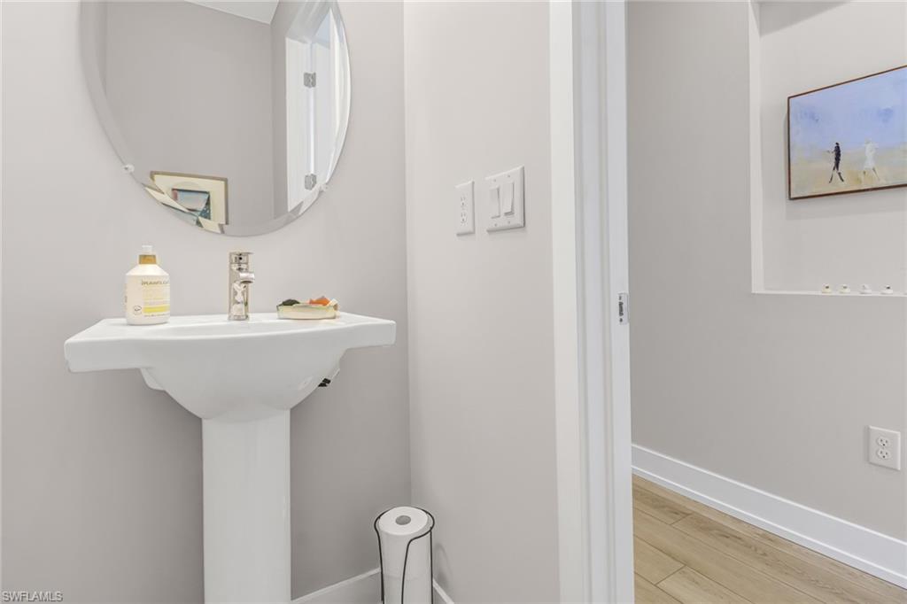 HAMILTON PLACE - Residential