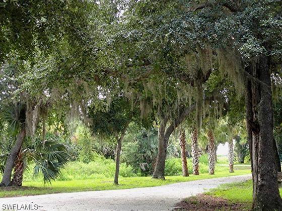 BURNT STORE LAKES - Land