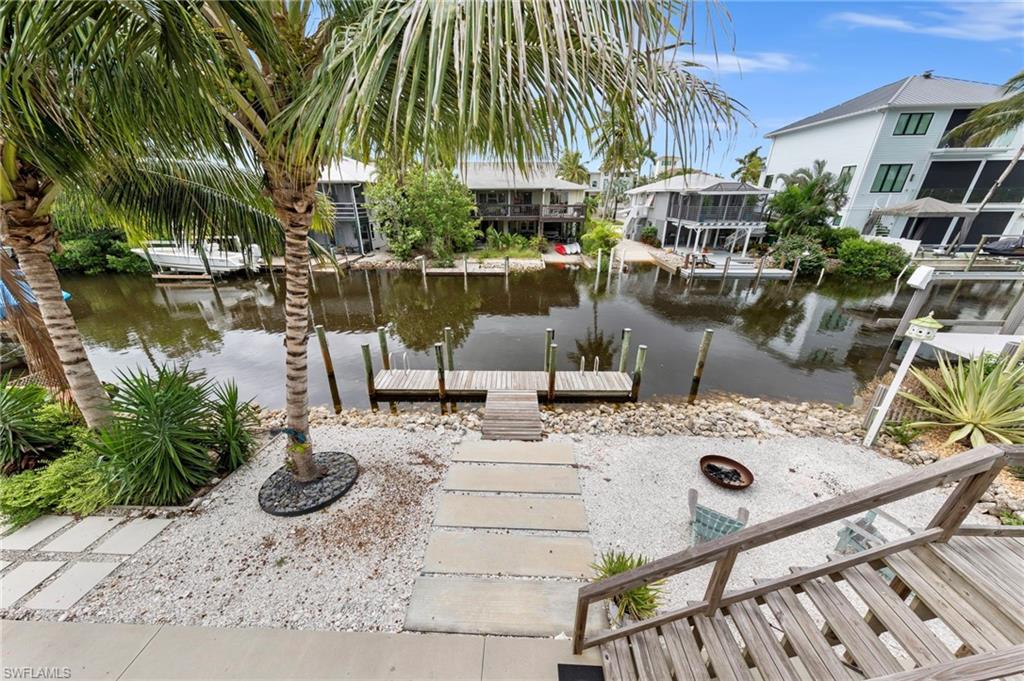 1282 Venetian WAY