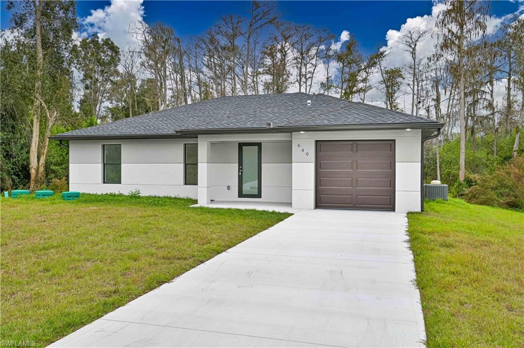 LEHIGH ACRES - Residential